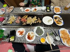 -长白山火山石烤肉