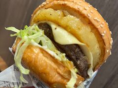 -The Habit Burger Grill 哈比特汉堡(世博店)