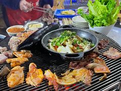 -小辣椒汤锅烧烤(温泉南街店)