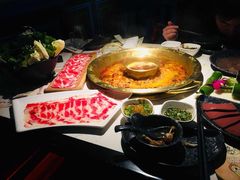-哥老官重庆美蛙鱼头(宝山龙湖店)