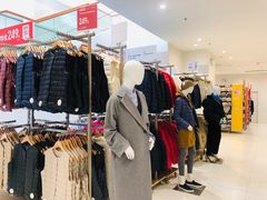 -优衣库(上海金桥国际商业广场店)