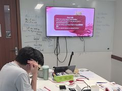 -新东方成人英语学习考试·口语·商务(延安路校区)