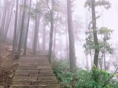 -罗田薄刀峰风景区