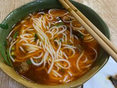 -全家福米线