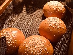 -昆山琶拉帝诗酒店·河畔咖啡厅Riverside Cafe