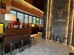 -铭牛烧肉·和牛海鲜自助(高新月牙湖店)