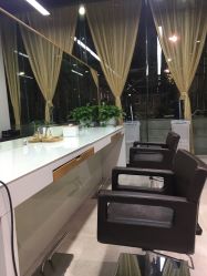 -CARR SALON