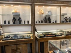 -品真阁华夏典当行(四通桥店)