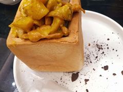 港式面包咖喱鸡-高第街56号港式餐厅·精选(世茂广场宽厚里大明湖店)