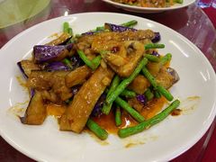 -南沙辉记烧鸡·荔枝木炭火吊烧(旧镇店)