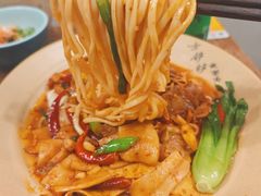 -方铲铲·成都板凳面(滨江银泰店)