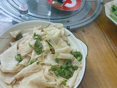 -银峰农庄·特色烧鸡·鲜无花果浸鸡