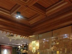 -八府香鸭·啫啫煲(华山路店)