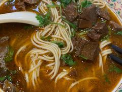 -金杨拉面王小吃面馆·牛三宝面·红烧牛肉粉