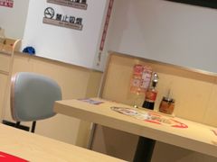 -华记煲仔华·煲仔饭(市桥易发店)