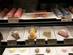 面包甜点陈列柜-麦当劳(西单明珠店)