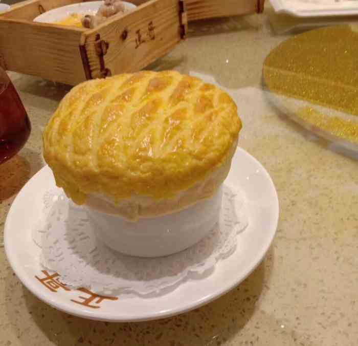 正哥·点心专家(新凯广场店)-"餐厅很大分了几个区域,估计有100桌吧?
