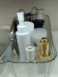 -苗方清颜专业祛痘·皮肤管理