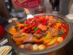 -辣尚瘾·烤鱼·新川菜(交大直营店)