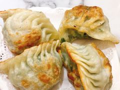 广式煎饺-粤仔湾砂锅粥(金太湖店)