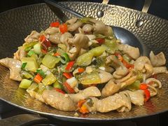 -湘西小馆(滨河路店)