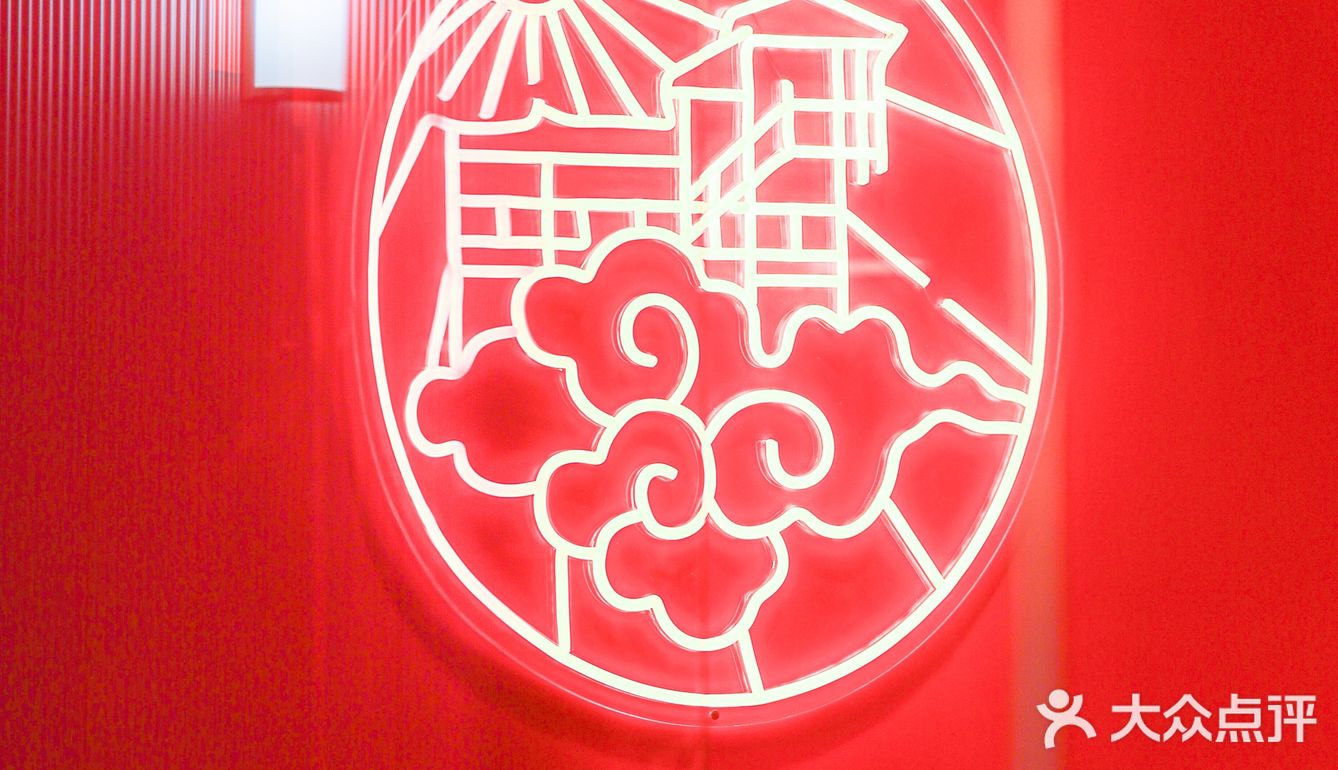 请朋友就来这家店吃鱼头太有牌面啦！