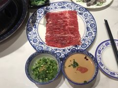 -一只羊·铜锅涮羊肉烧烤