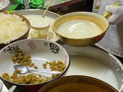 -清真老马家国华牛奶鸡蛋醪糟(正宁路店)