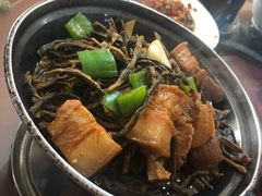 -芙蓉楼湘西土菜(北二环西路店)