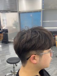 -藤野造型烫染·漂发