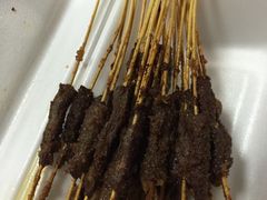 -阿姨小肉摊(同济西苑店)