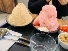 新鲜草莓棉花甜-Ice Monster冰馆·CNN评选全球十大甜品(国贸商城店)