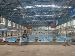 -奥冠体育华师附中恒温游泳馆