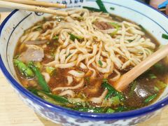 -镇南锅盖面馆(解放路店)