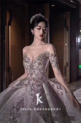 -GRACE KELLY婚纱与礼服(北京店)