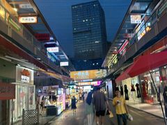 -万达广场(南昌红谷滩店)