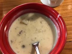 奶油蘑菇汤-So Lounge索兰至餐厅(蓝色港湾店)