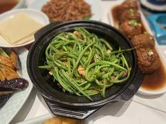 干锅豆角-梅飞酒家(名辉豪庭店)
