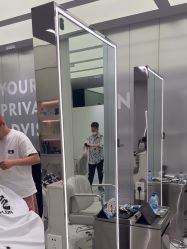 -PE SALON