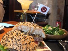 -FAT COW(虹梅路店)