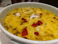 无刺酸菜鱼-渝是乎酸菜鱼(龙旗购物中心店)