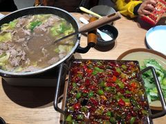 -川堂风·跷脚牛肉·乐山爆炒(宝山日月光店)