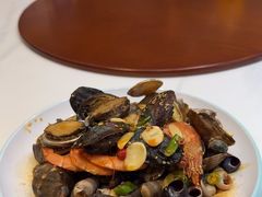 -小红鲸·海鲜餐厅(轸大路店)