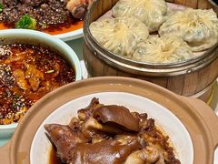 -江城小馆陕南妈妈菜·全球旅行餐厅(钟楼店)