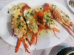 -鹏城人家海鲜酒家·23年老字号(较场尾店)