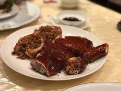 原只乳猪焗饭（半只）-8餐厅(新葡京酒店)