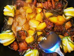 -万里闯关东铁锅炖菜馆(高新旗舰店)
