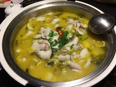 -严厨老坛酸菜鱼(吴江万宝店)