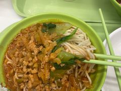 榨菜肉丝面-北大家园食堂