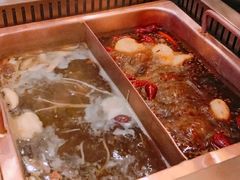 -老牌坊云南鱼豆花火锅(嵩山店)